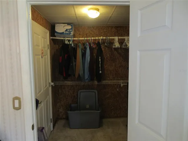 $164,000 | 1605 Southeast 160th Court, Ocklawaha, FL 32179