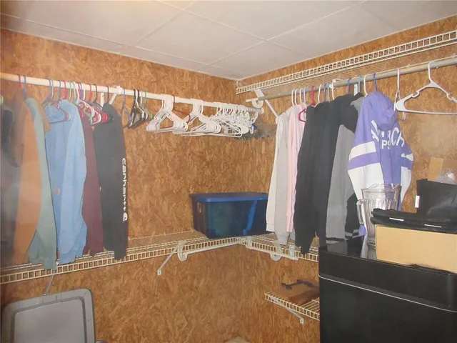 $164,000 | 1605 Southeast 160th Court, Ocklawaha, FL 32179