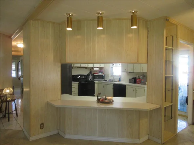 $164,000 | 1605 Southeast 160th Court, Ocklawaha, FL 32179