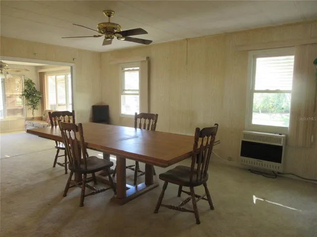 $164,000 | 1605 Southeast 160th Court, Ocklawaha, FL 32179