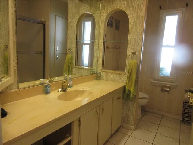 $164,000 | 1605 Southeast 160th Court, Ocklawaha, FL 32179