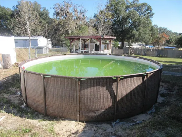 $164,000 | 1605 Southeast 160th Court, Ocklawaha, FL 32179