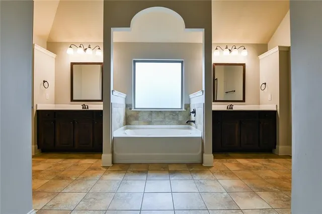 a view of a backyard space