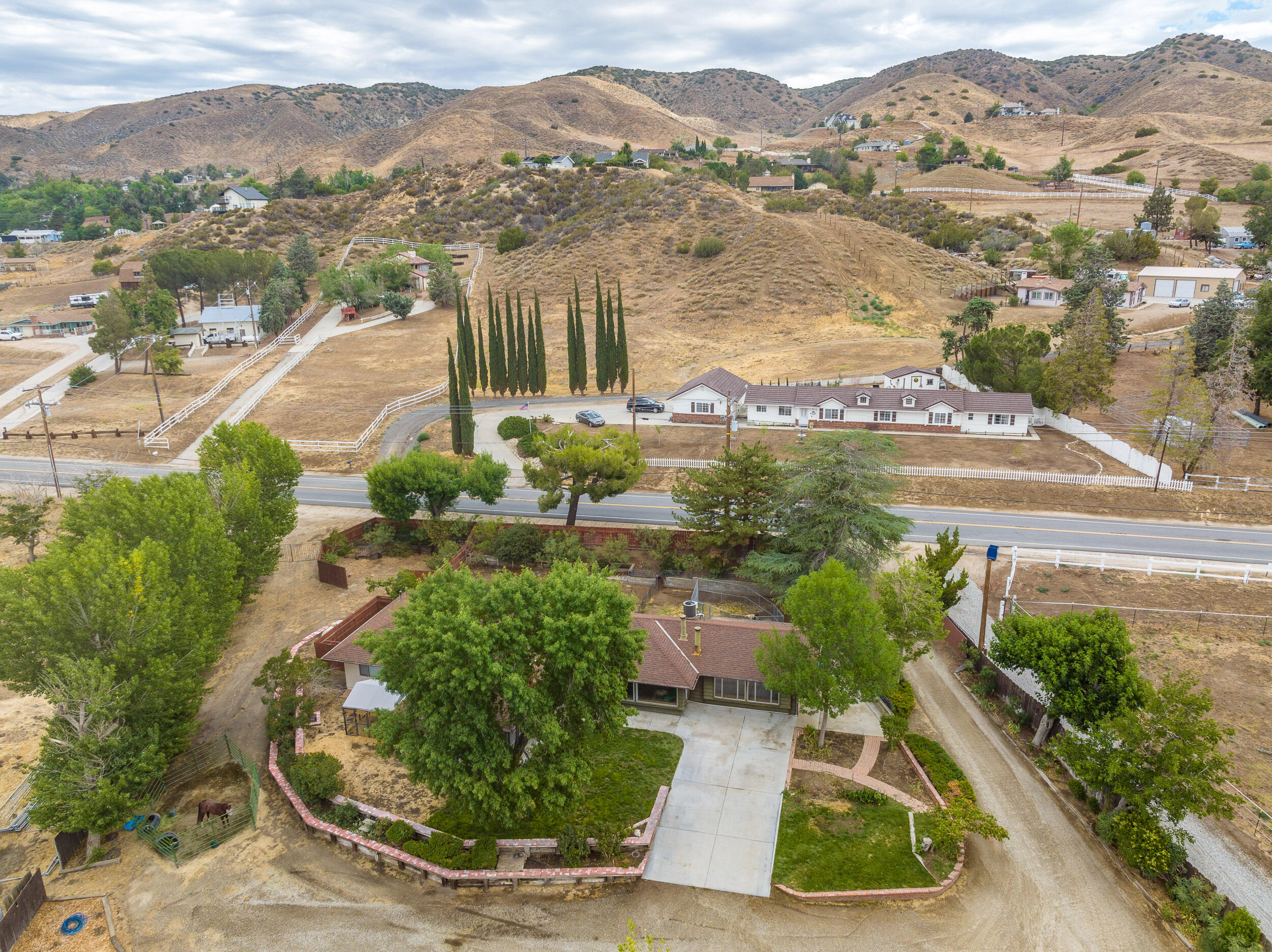 8662 Elizabeth Lake Road Leona Valley, CA 93551 - Photo 29 of 50 Elizabeth Lake-29