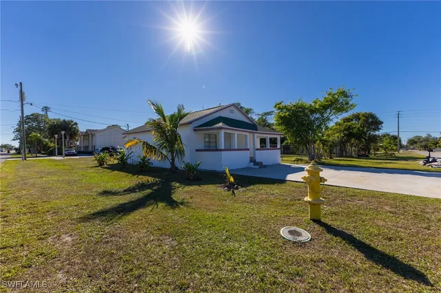 $285,000 | 2428 Stella Street, Fort Myers, FL 33901