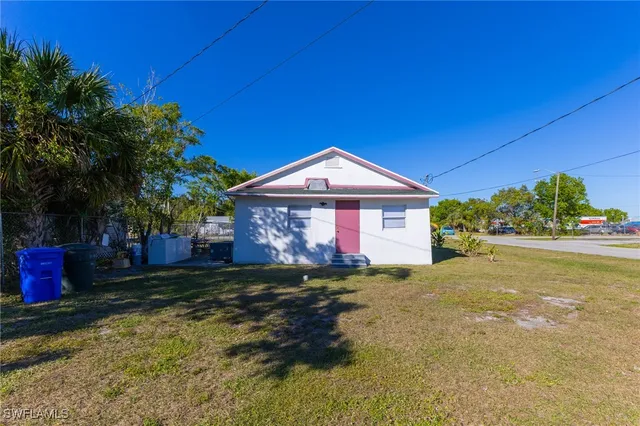 $285,000 | 2428 Stella Street, Fort Myers, FL 33901