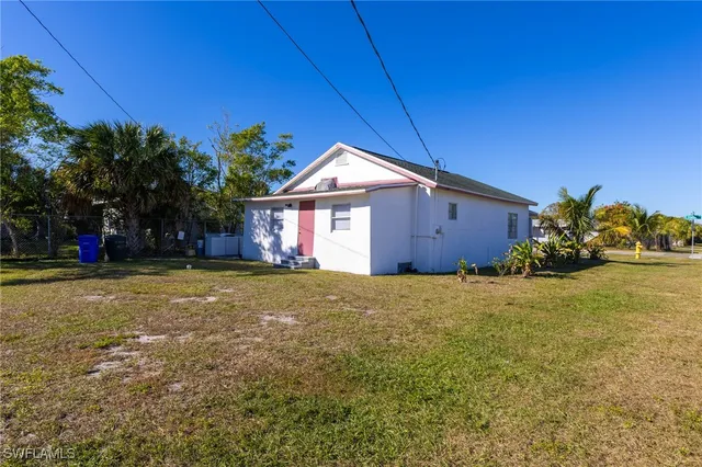 $285,000 | 2428 Stella Street, Fort Myers, FL 33901