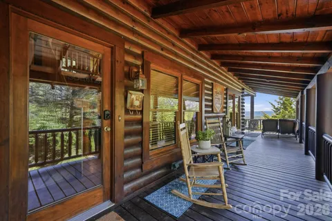 $1,000,000 | 3918 Skyline Drive, Morganton, NC 28655