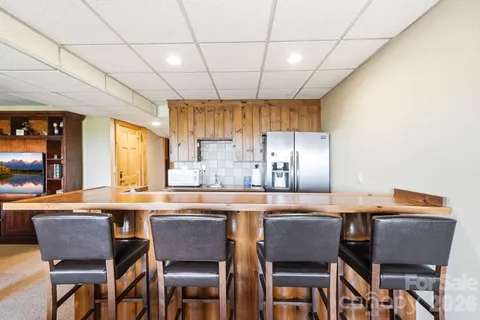 $1,000,000 | 3918 Skyline Drive, Morganton, NC 28655