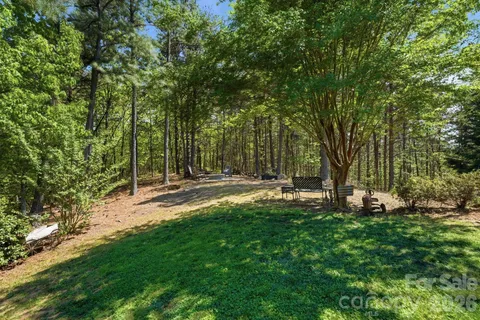 $1,000,000 | 3918 Skyline Drive, Morganton, NC 28655