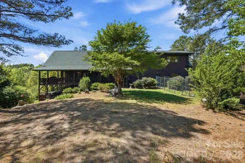 $1,000,000 | 3918 Skyline Drive, Morganton, NC 28655