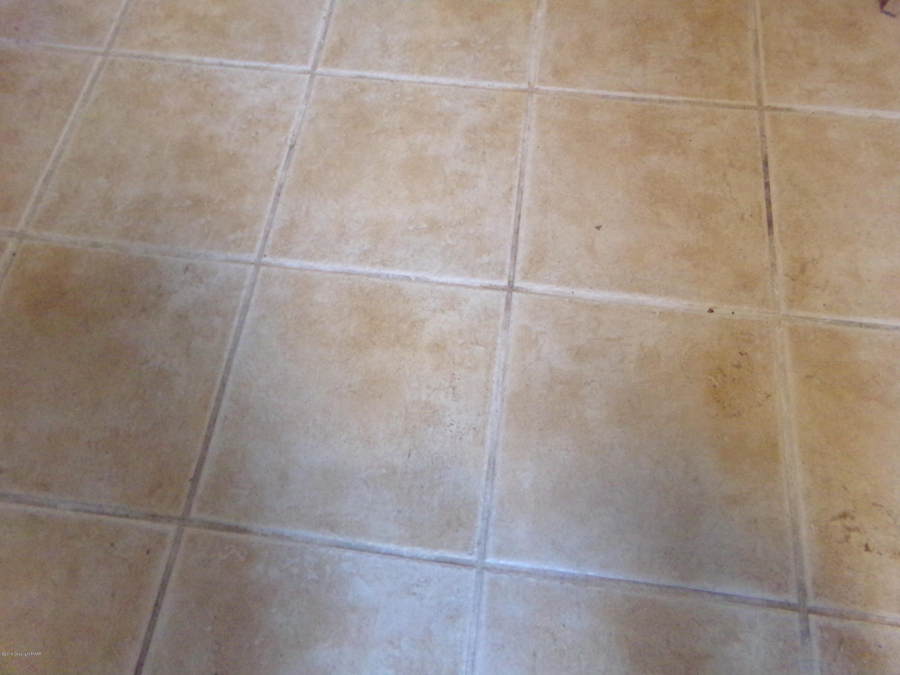 1193 Bear Drive Bushkill, PA 18324 - Photo 5 of 29 a bathroom with a shower