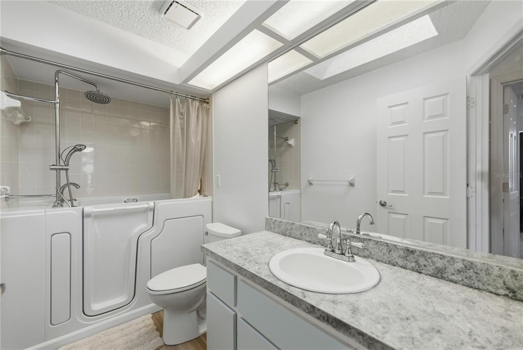 8968 Southwest 116th Place Road Ocala, FL 34481 - Photo 20 of 25