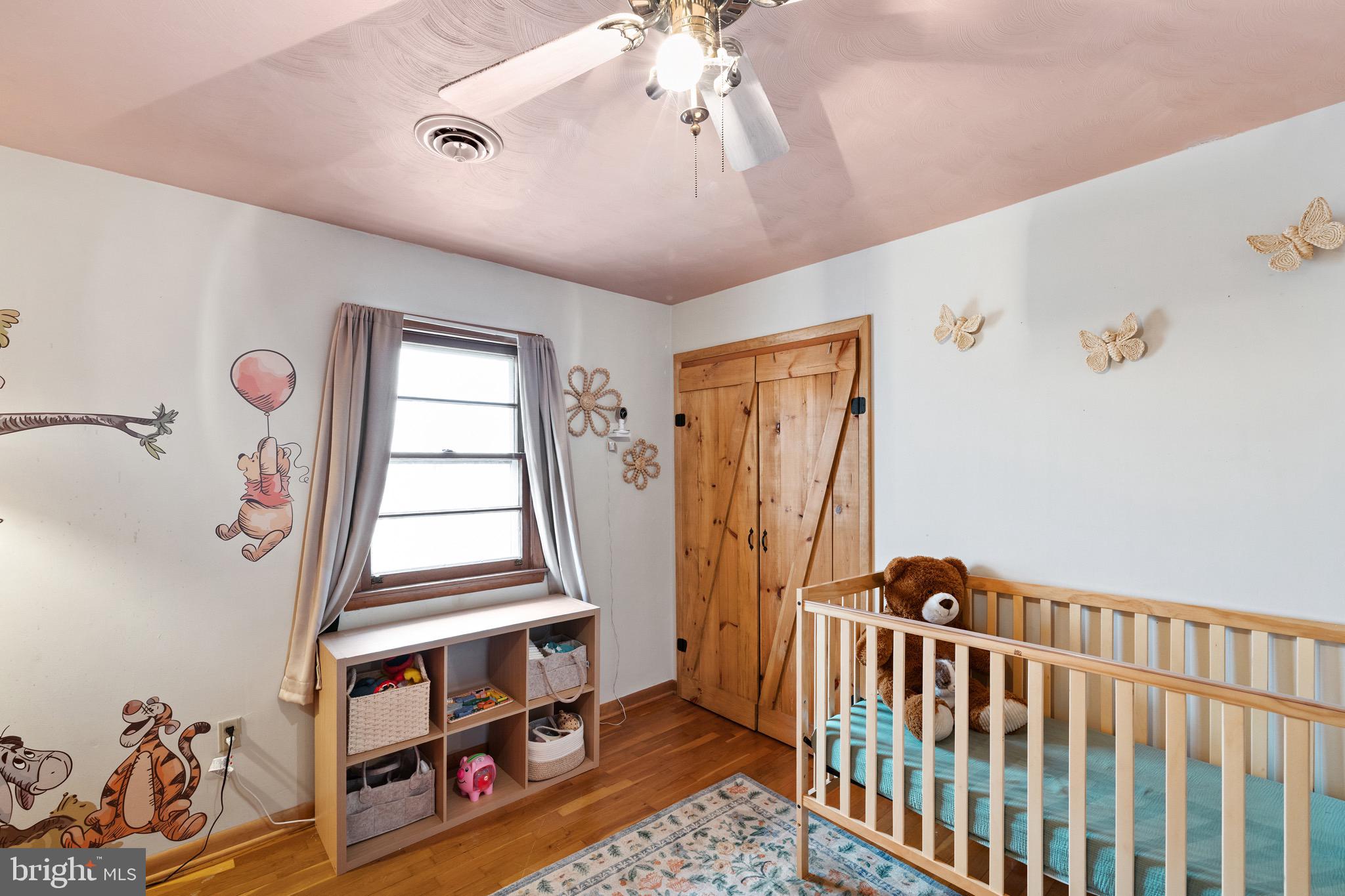 3360 Senedo Road Quicksburg, VA 22847 - Photo 24 of 58 a view of an entryway with a workspace