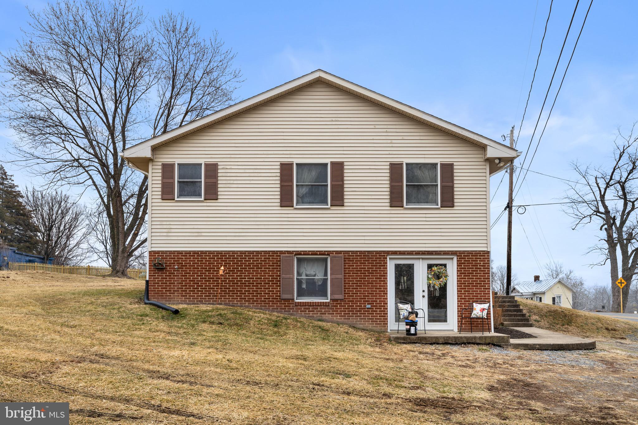 3360 Senedo Road Quicksburg, VA 22847 - Photo 57 of 58 a front view of house with yard