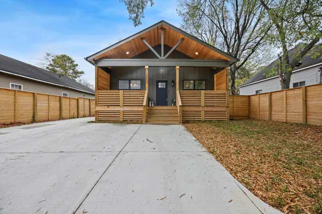 $2,600 | 2505 Vance Avenue, Chattanooga, TN 37404