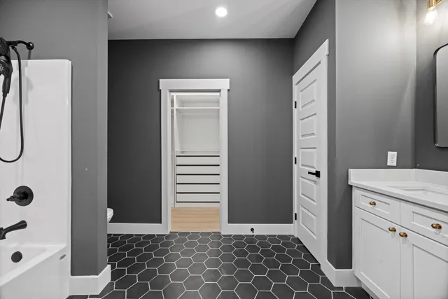 $2,600 | 2505 Vance Avenue, Chattanooga, TN 37404