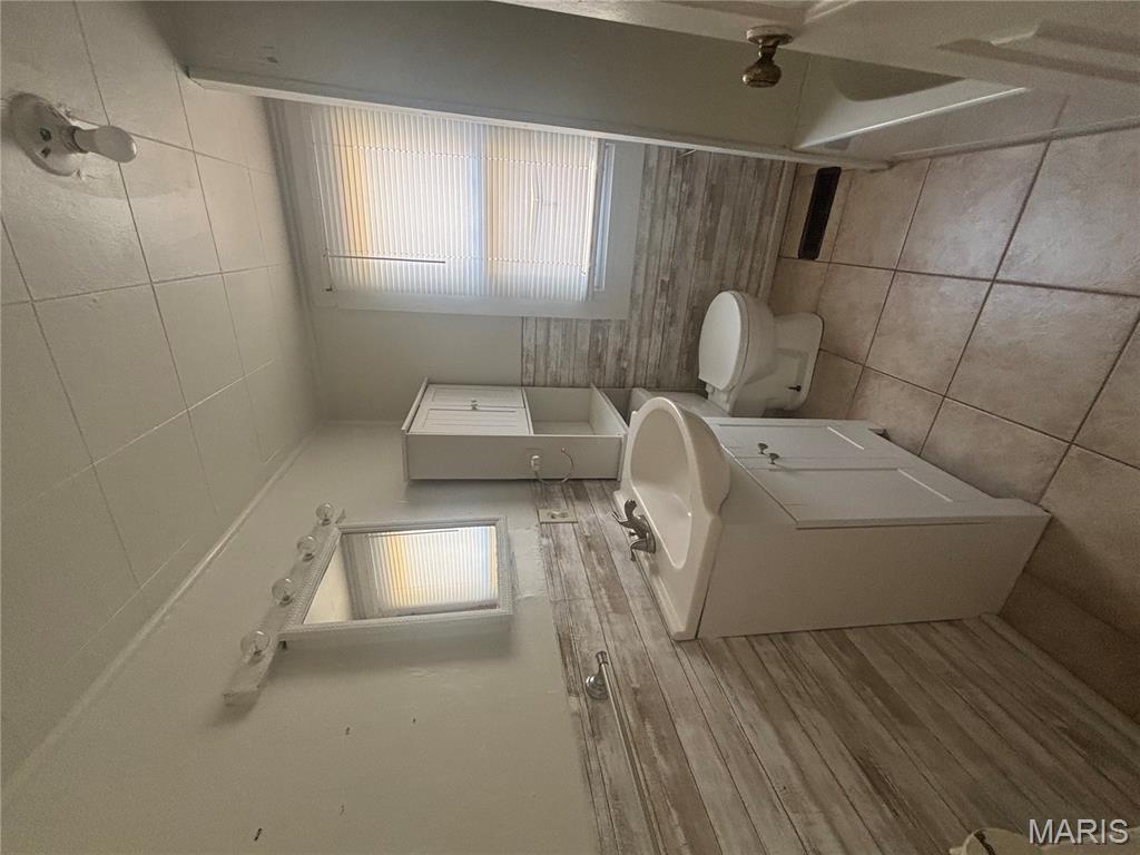 1921 West Springfield Road St. Clair, MO 63077 - Photo 17 of 37