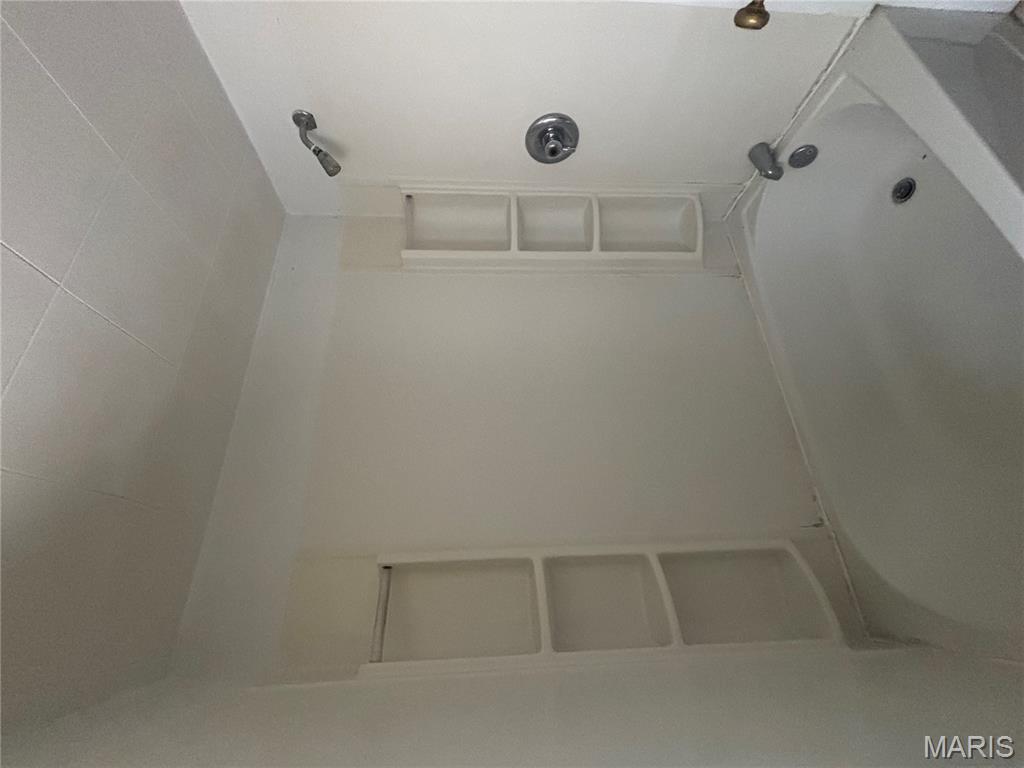 1921 West Springfield Road St. Clair, MO 63077 - Photo 18 of 37