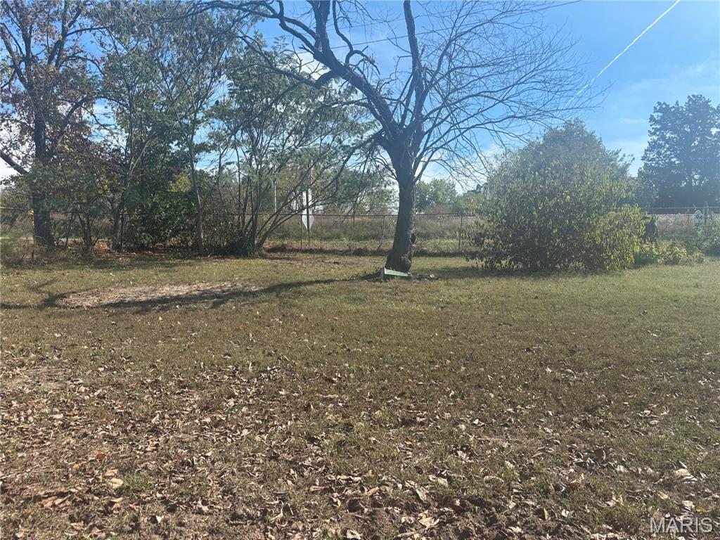 1921 West Springfield Road St. Clair, MO 63077 - Photo 9 of 37