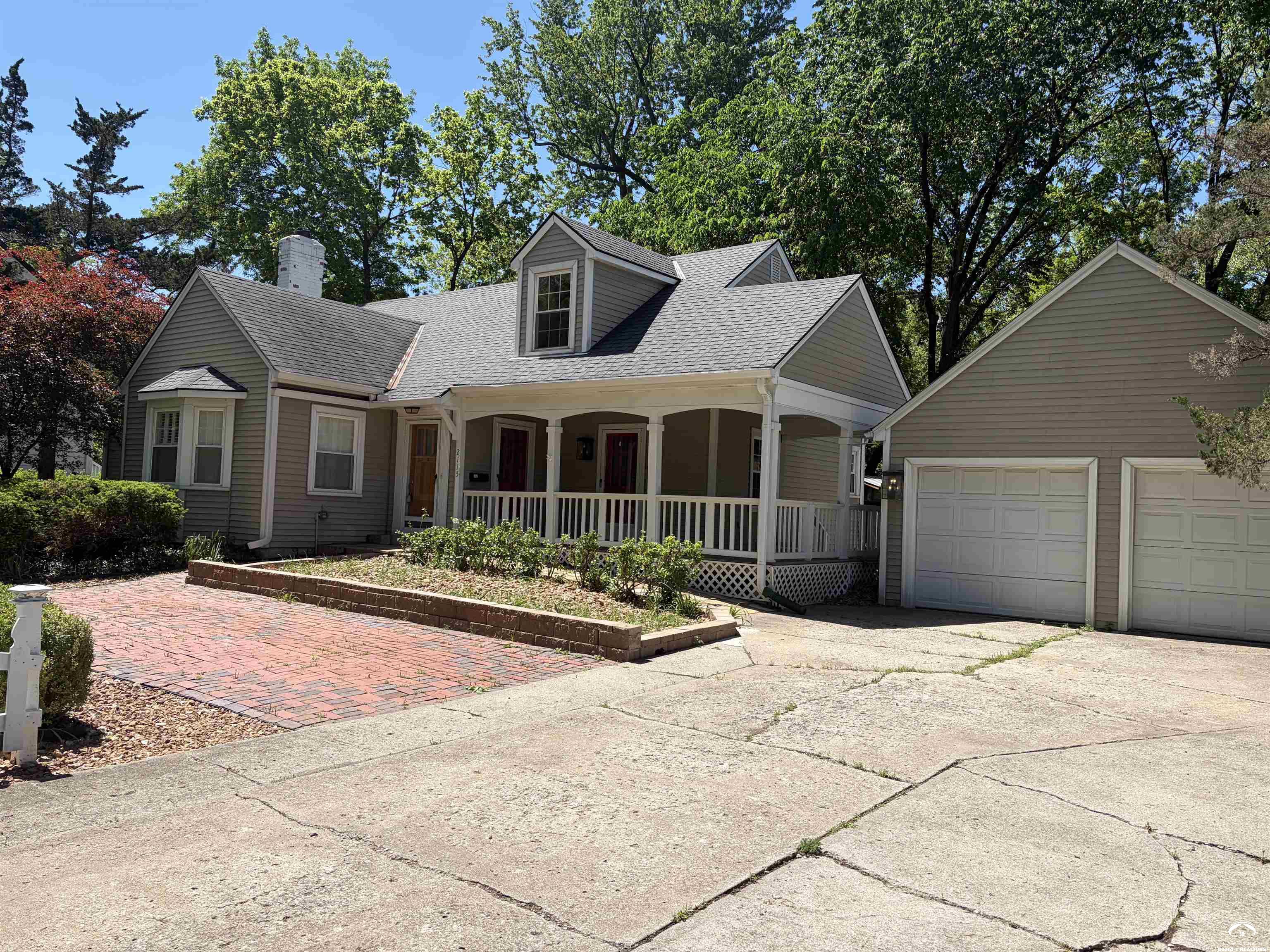 2115 Massachusetts Street Lawrence, KS 66046 - Photo 2 of 53