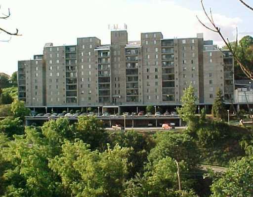 2160 Greentree Road, Unit 600W Pittsburgh, PA 15220 - Photo 1 of 5 Exterior Front.
