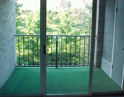 2160 Greentree Road, Unit 600W Pittsburgh, PA 15220 - Photo 5 of 5 Patio/Deck.