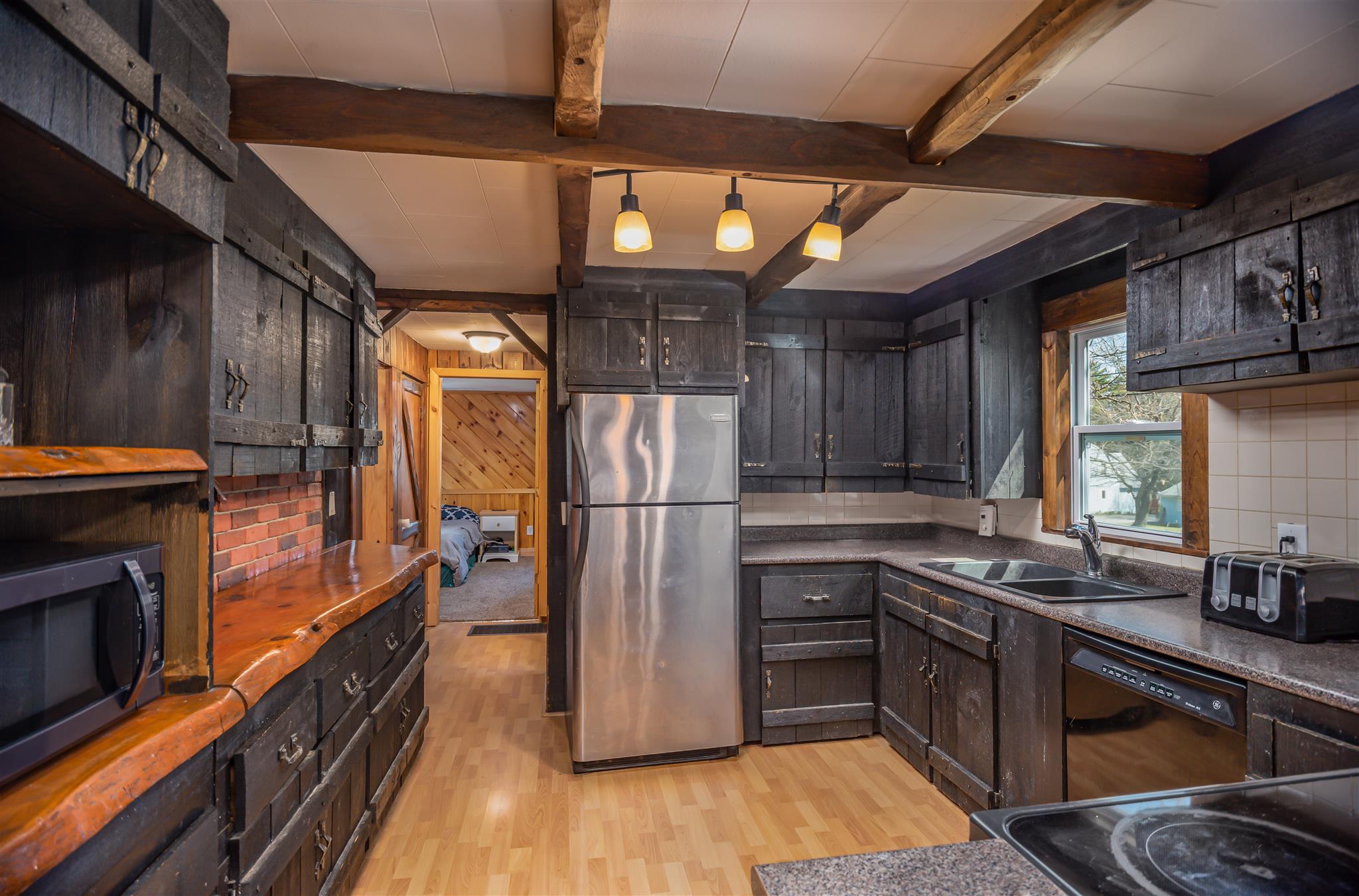 218 Milton Road Rochester, NH 03868 - Photo 6 of 23