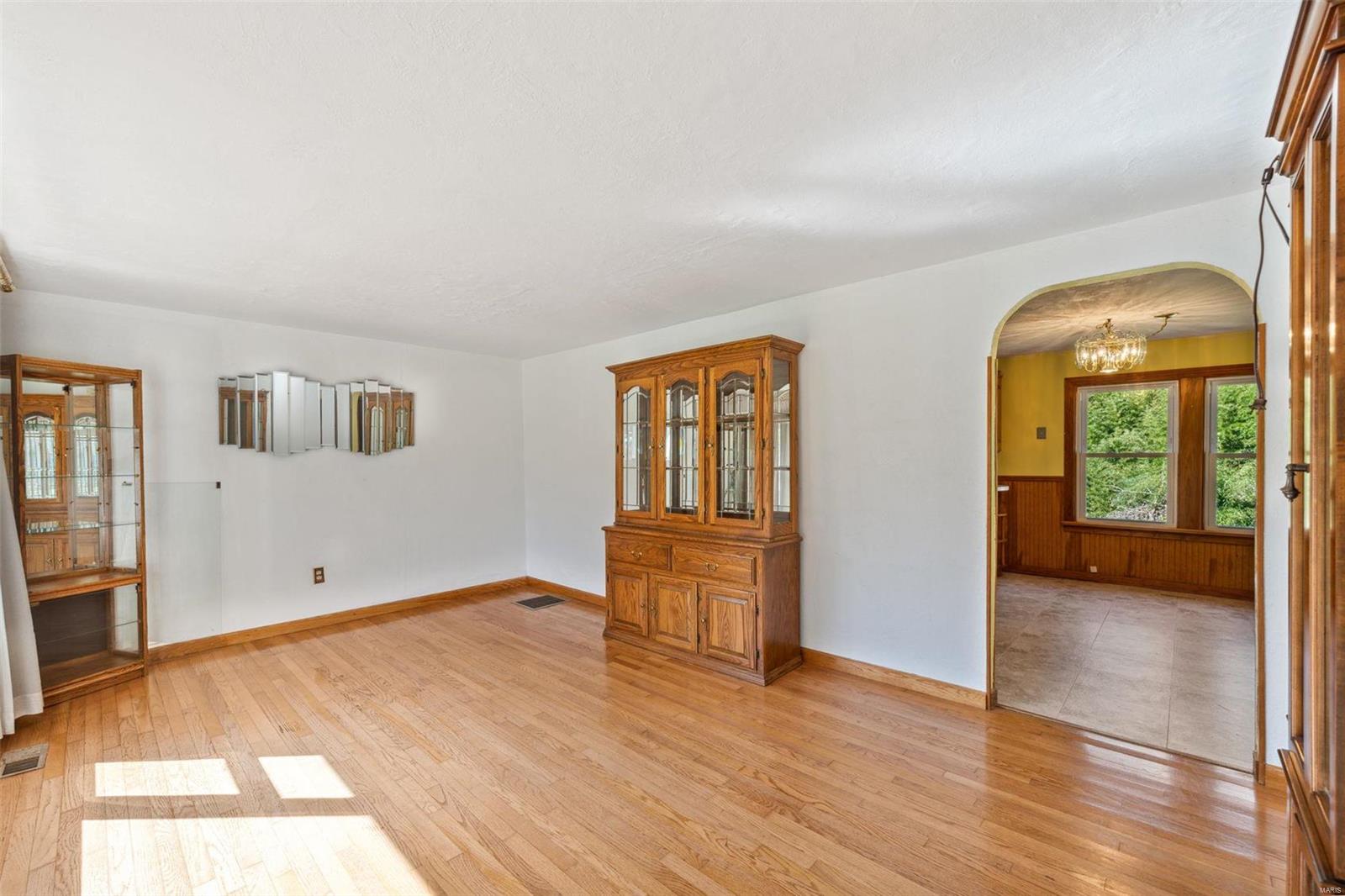 5645 Heintz Road St. Louis, MO 63129 - Photo 12 of 22 Gallery Image 12