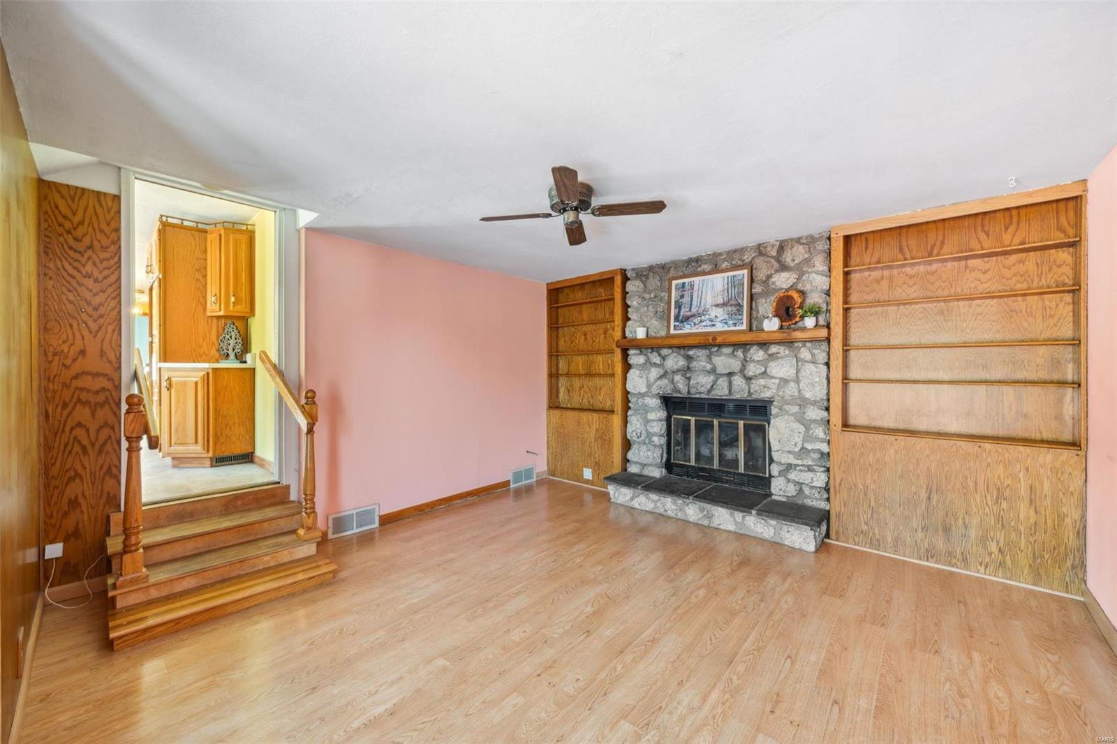 5645 Heintz Road St. Louis, MO 63129 - Photo 14 of 22 Gallery Image 14