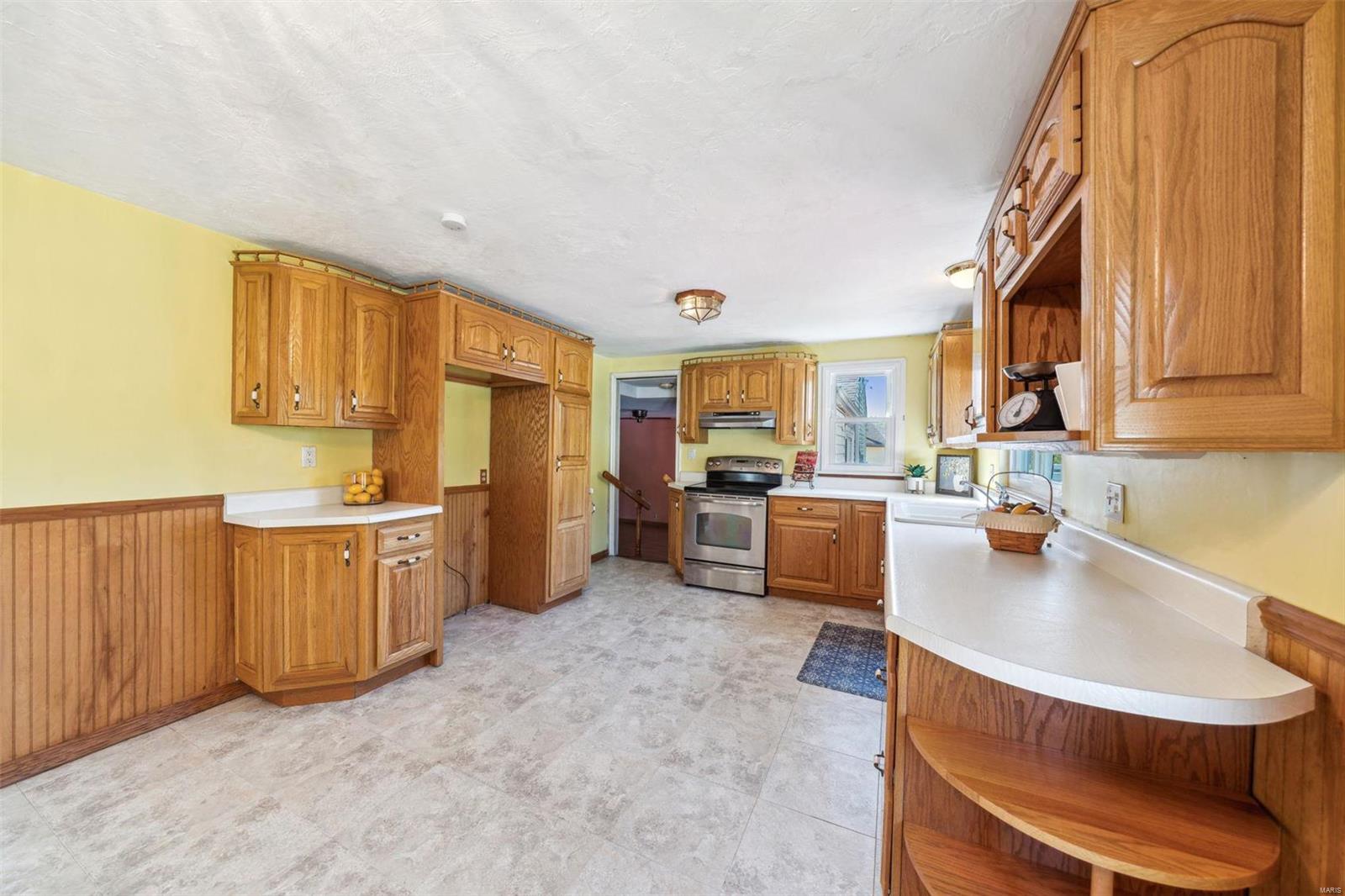 5645 Heintz Road St. Louis, MO 63129 - Photo 5 of 22 Gallery Image 5