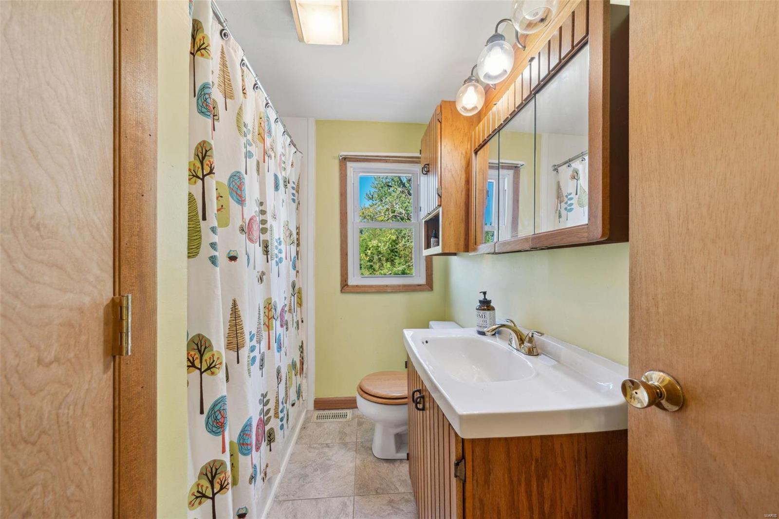 5645 Heintz Road St. Louis, MO 63129 - Photo 10 of 22 Gallery Image 10
