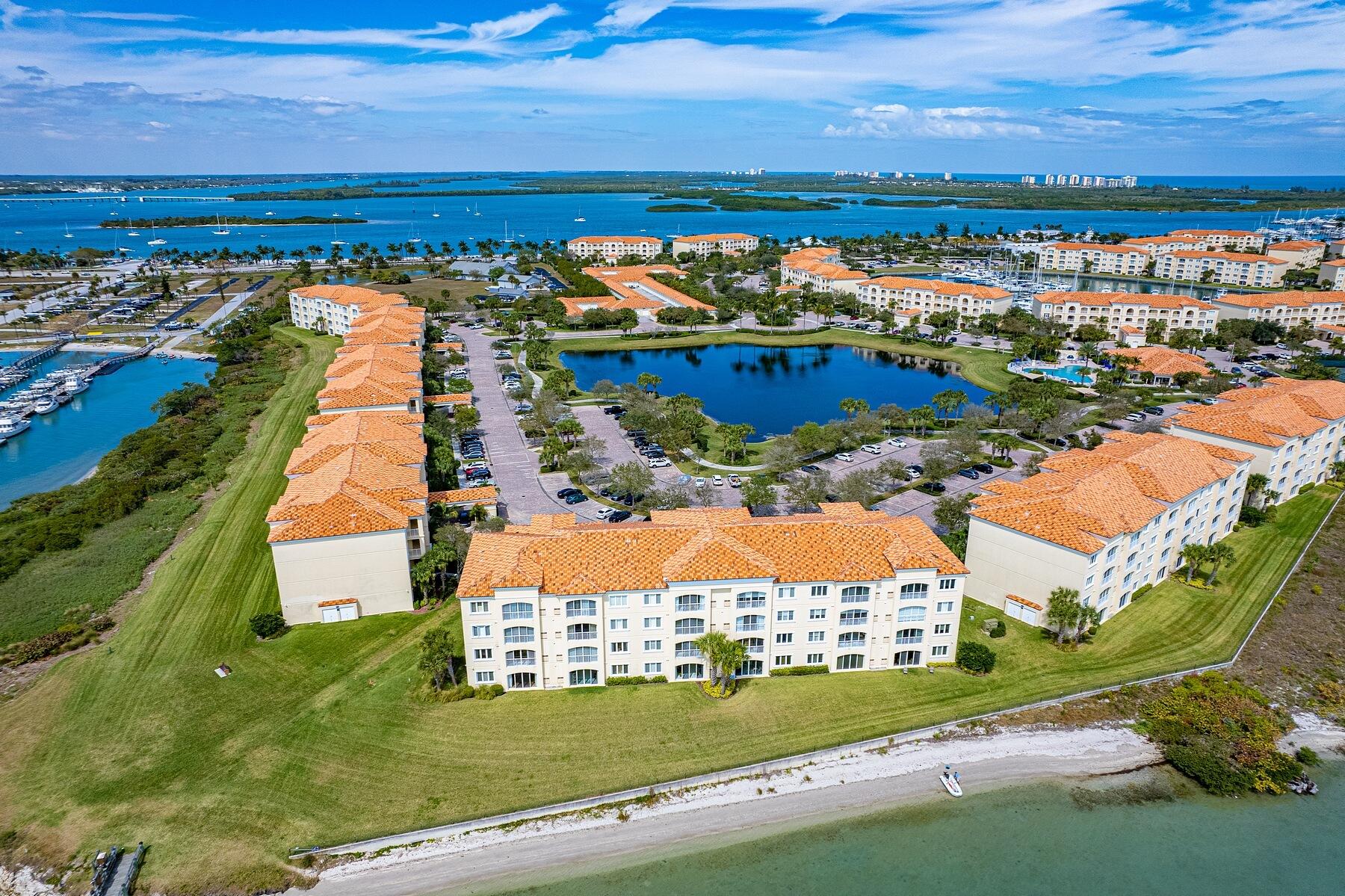 30 Harbour Isles, Unit 104 Fort Pierce, FL 34949 - Photo 18 of 18 18 - 30 Harbour Isle Dr W #104 (4)