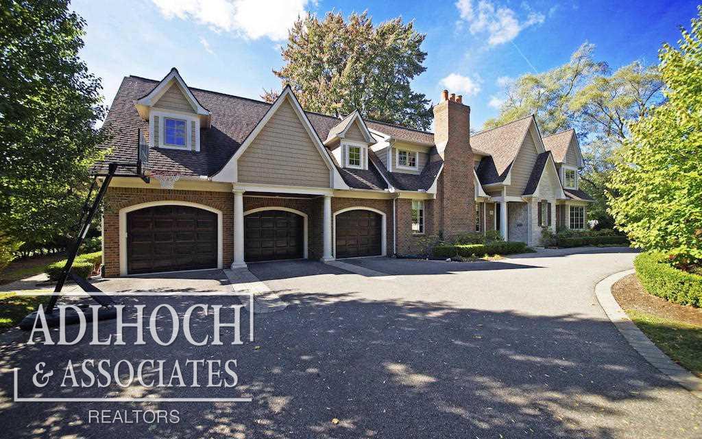 191 Lothrop Road Grosse Pointe, MI 48236 - Photo 3 of 28 31288586-2.JPG