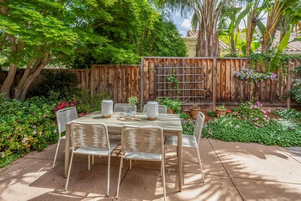 $1,898,000 | 1103 Ana Privada, Mountain View, CA 94040