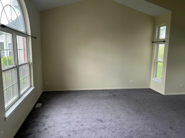 $3,500 | 437 South Orchard Drive, Bolingbrook, IL 60440