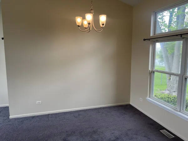 $3,500 | 437 South Orchard Drive, Bolingbrook, IL 60440