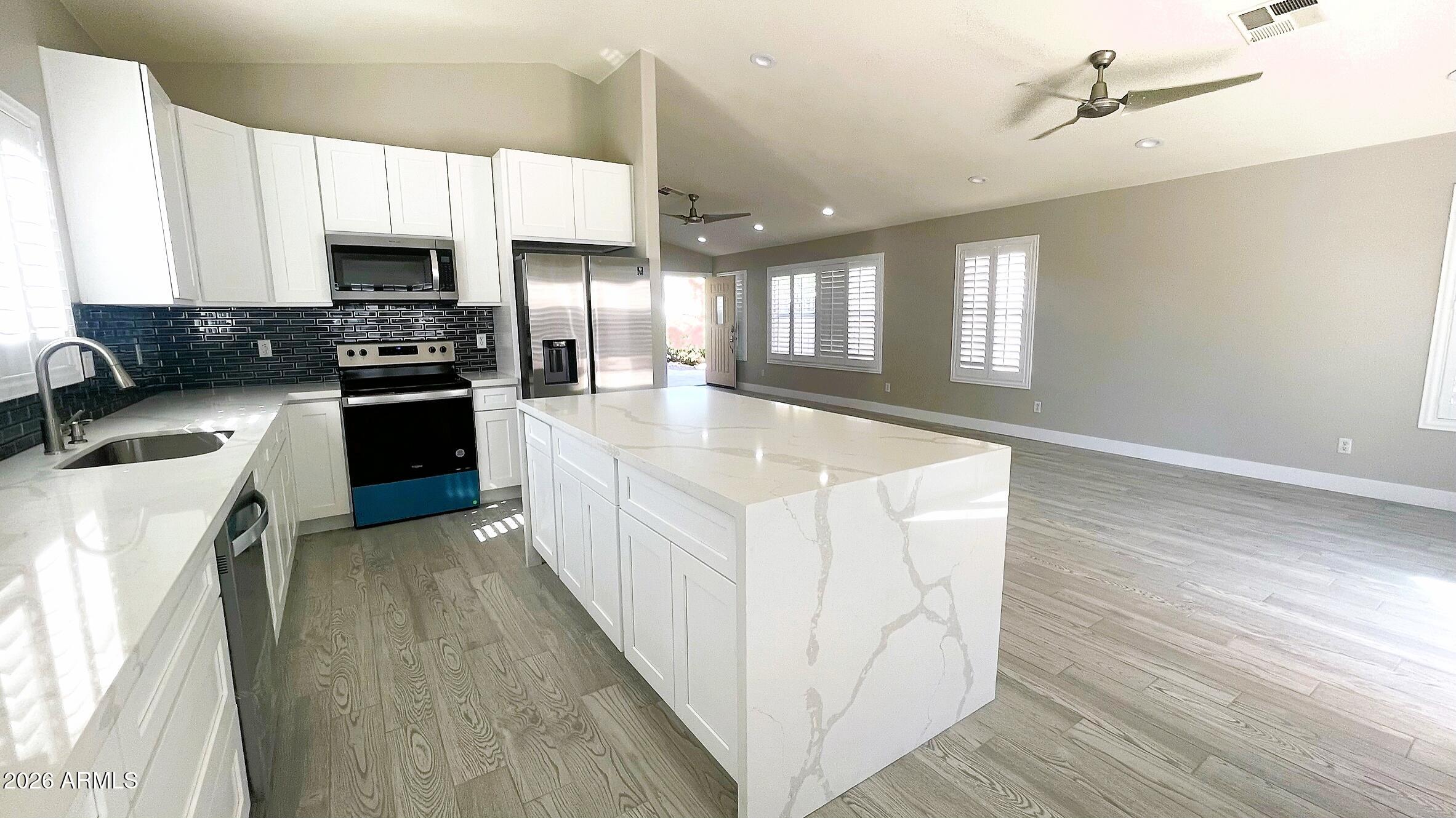 4625 East Dry Creek Road Phoenix, AZ 85044 - Photo 13 of 32
