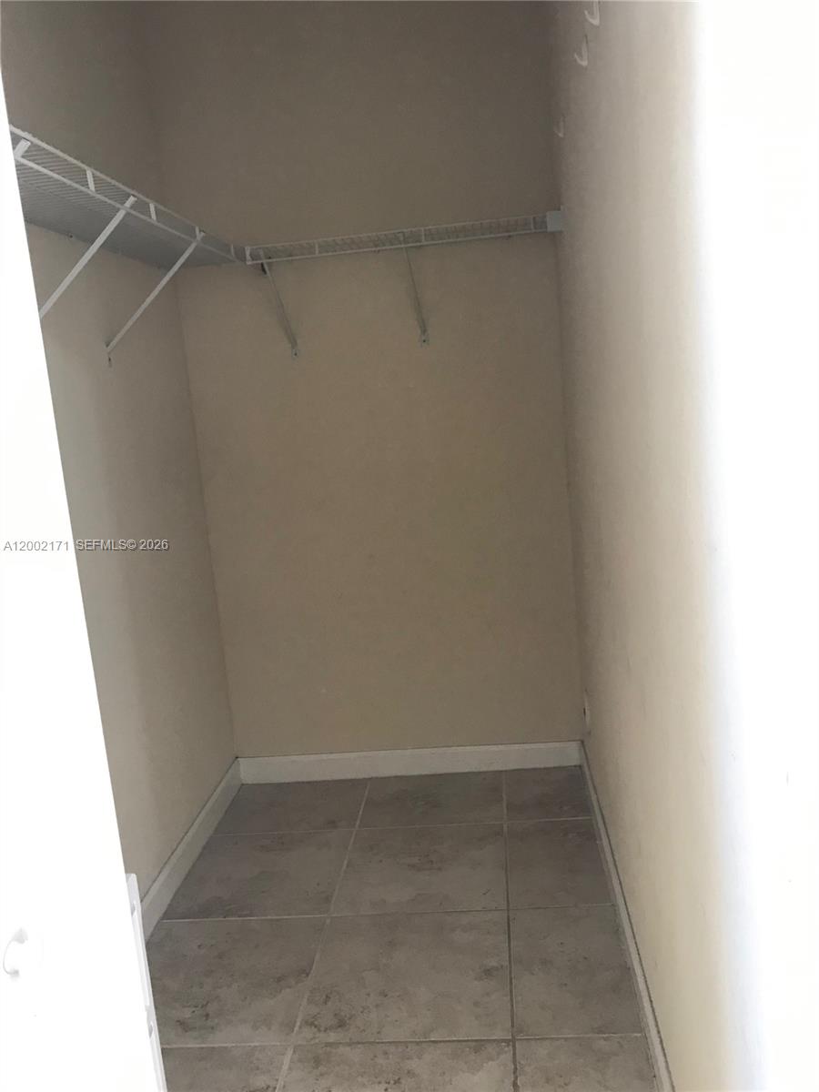 9515 Southwest 171st Place, Unit ANNEX Miami, FL 33196 - Photo 6 of 26