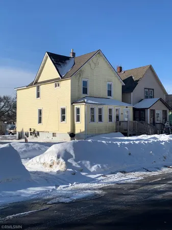 $95,000 | 124 East 17th Street, Hibbing, MN 55746