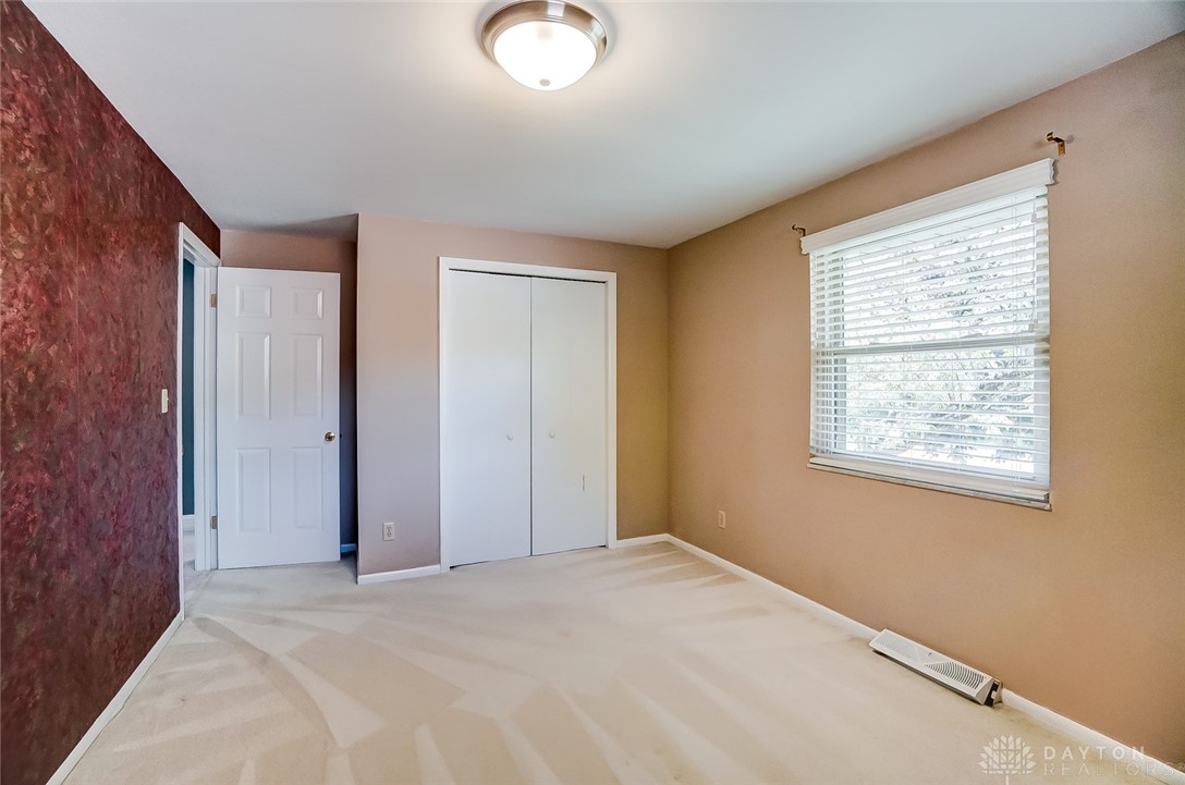 1559 Ambridge Road Centerville, OH 45459 - Photo 39 of 61 Gallery Image 39