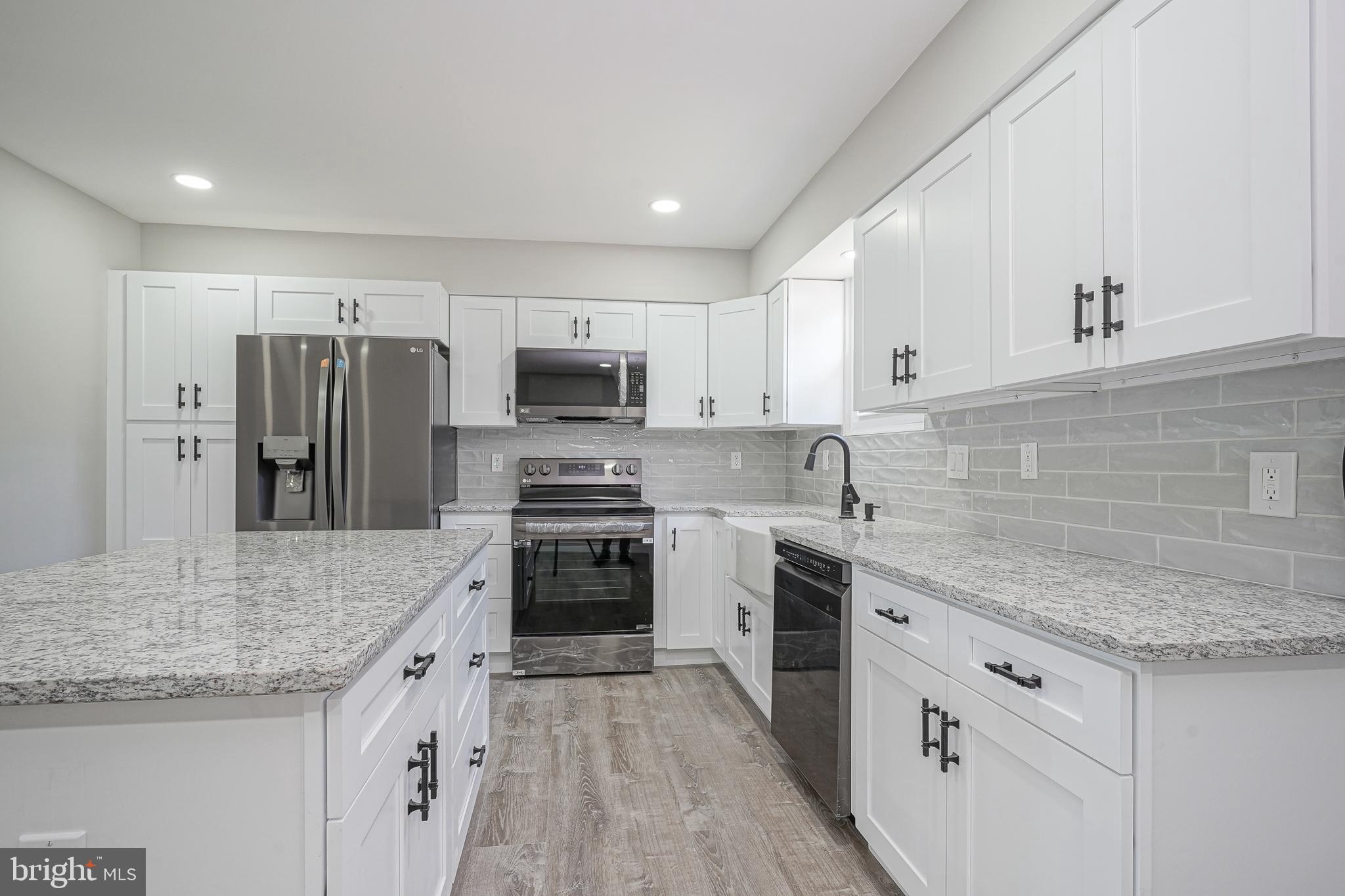 1388 New Brooklyn Road Sicklerville, NJ 08081 - Photo 6 of 33 Gallery Image 6