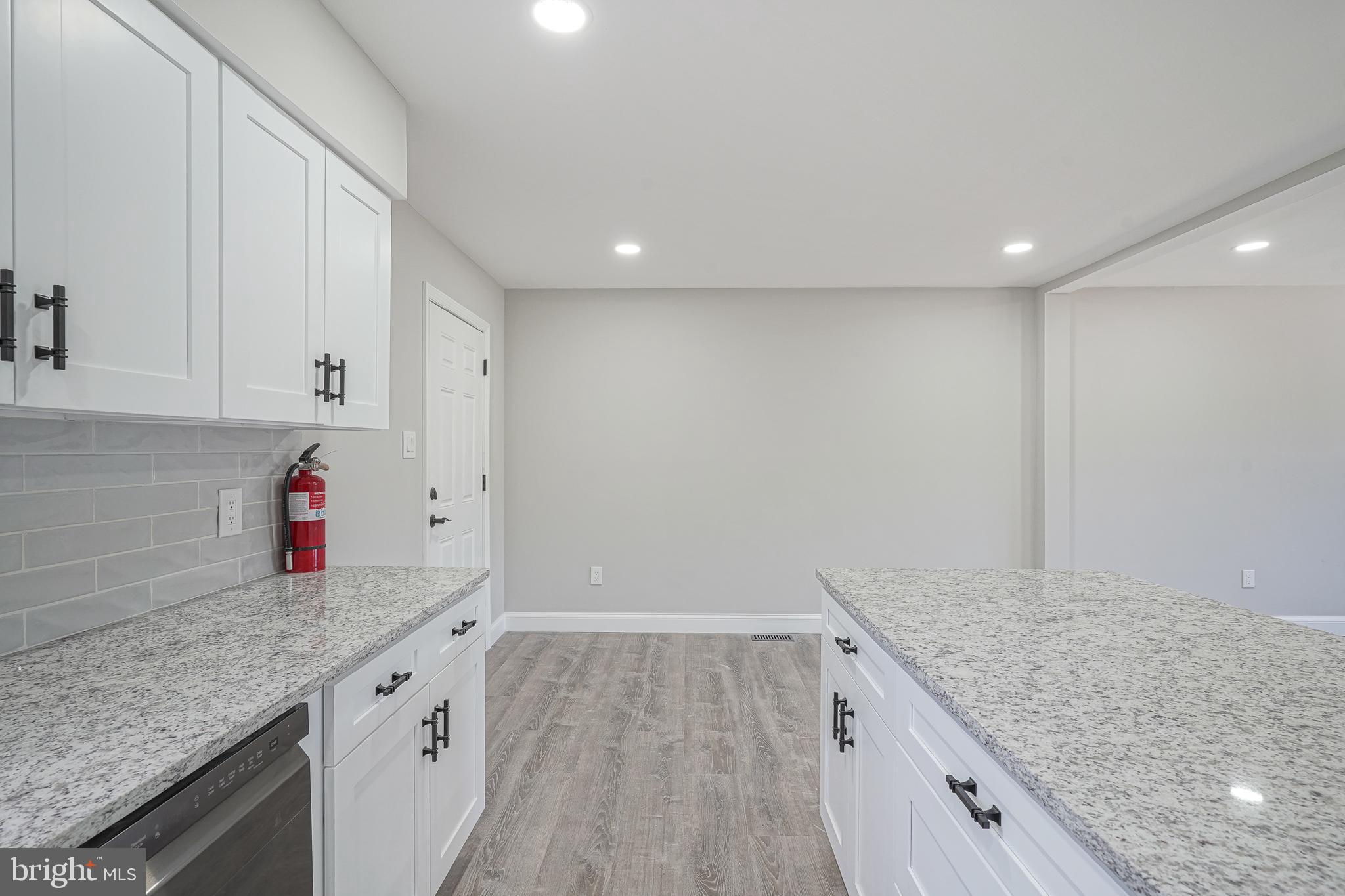 1388 New Brooklyn Road Sicklerville, NJ 08081 - Photo 8 of 33 Gallery Image 8