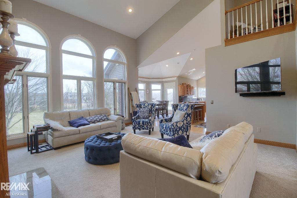 54200 Romeo Plank Road Macomb, MI 48042 - Photo 8 of 38