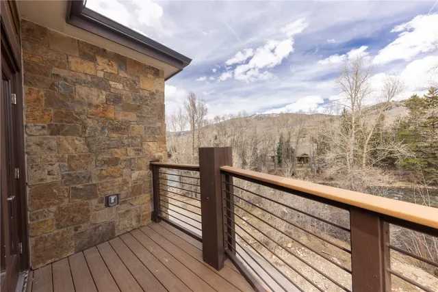 $1,040,000 | 1044 Blue River Parkway, Unit C307, Silverthorne, CO 80498