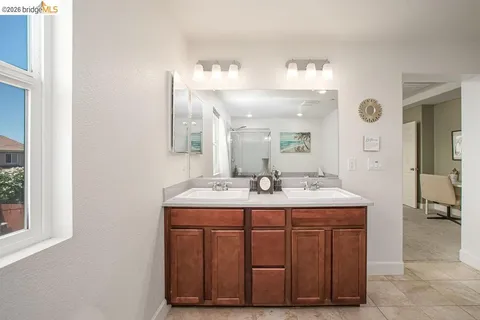 $849,000 | 2371 Cornwall Avenue, Manteca, CA 95337