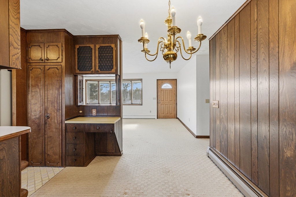 9 Monmouth Street Acushnet, MA 02743 - Photo 15 of 42