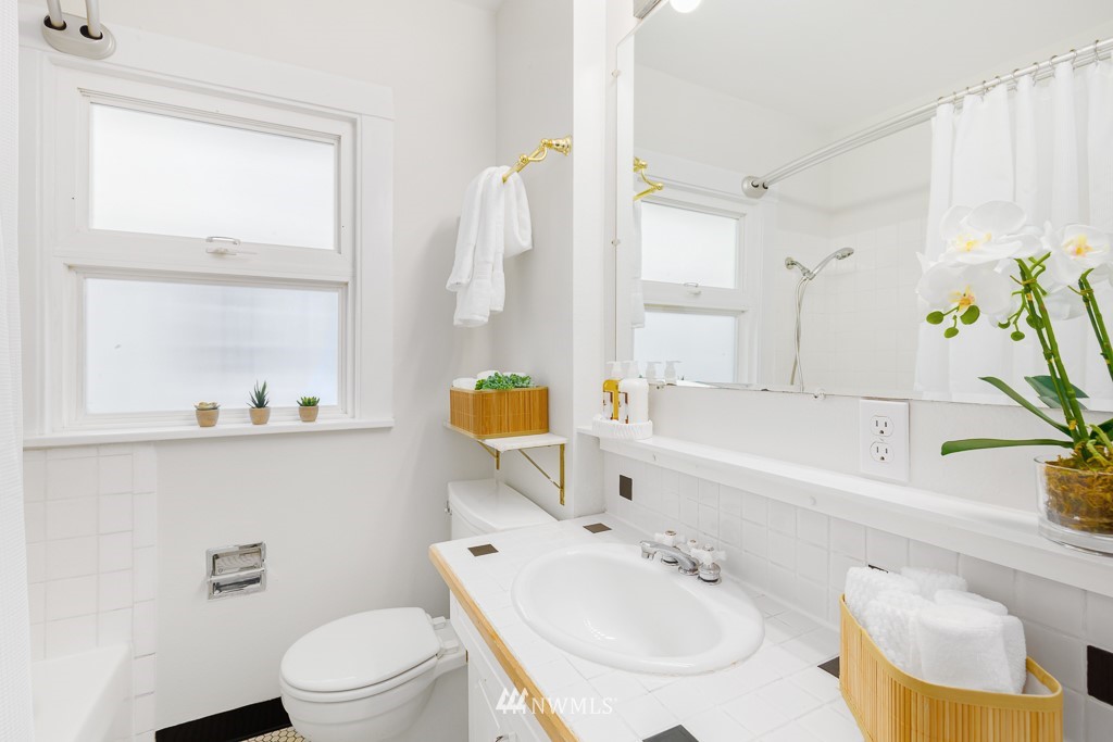 431 North 70th Street Seattle, WA 98103 - Photo 22 of 33 Gallery Image 22