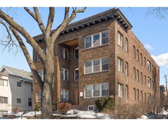 $1,245 | 1917 Emerson Avenue South, Unit 101, Minneapolis, MN 55403