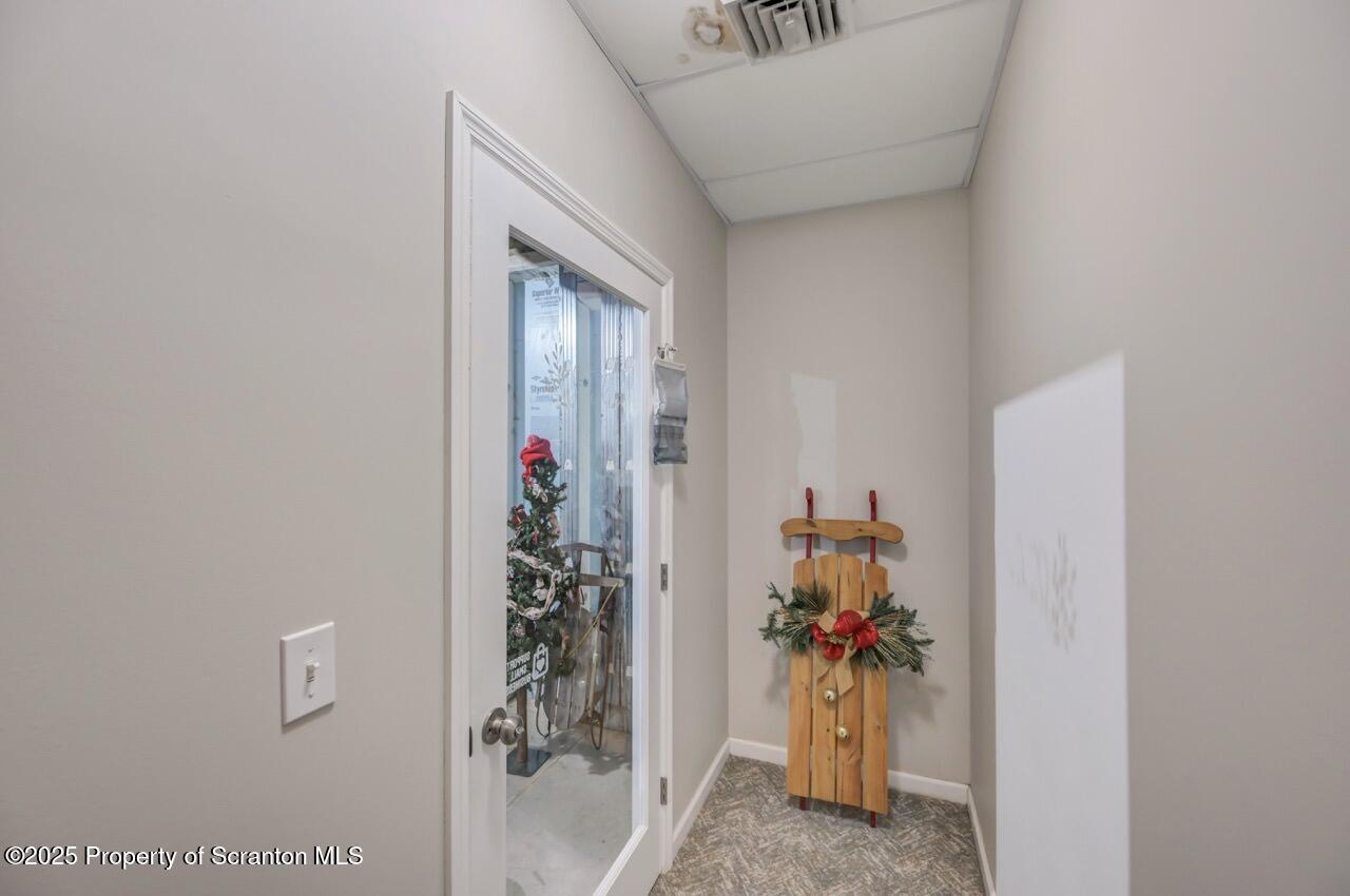 106 Brookview Lane Greentown, PA 18426 - Photo 48 of 59 106 Brookview Ln 47 Large